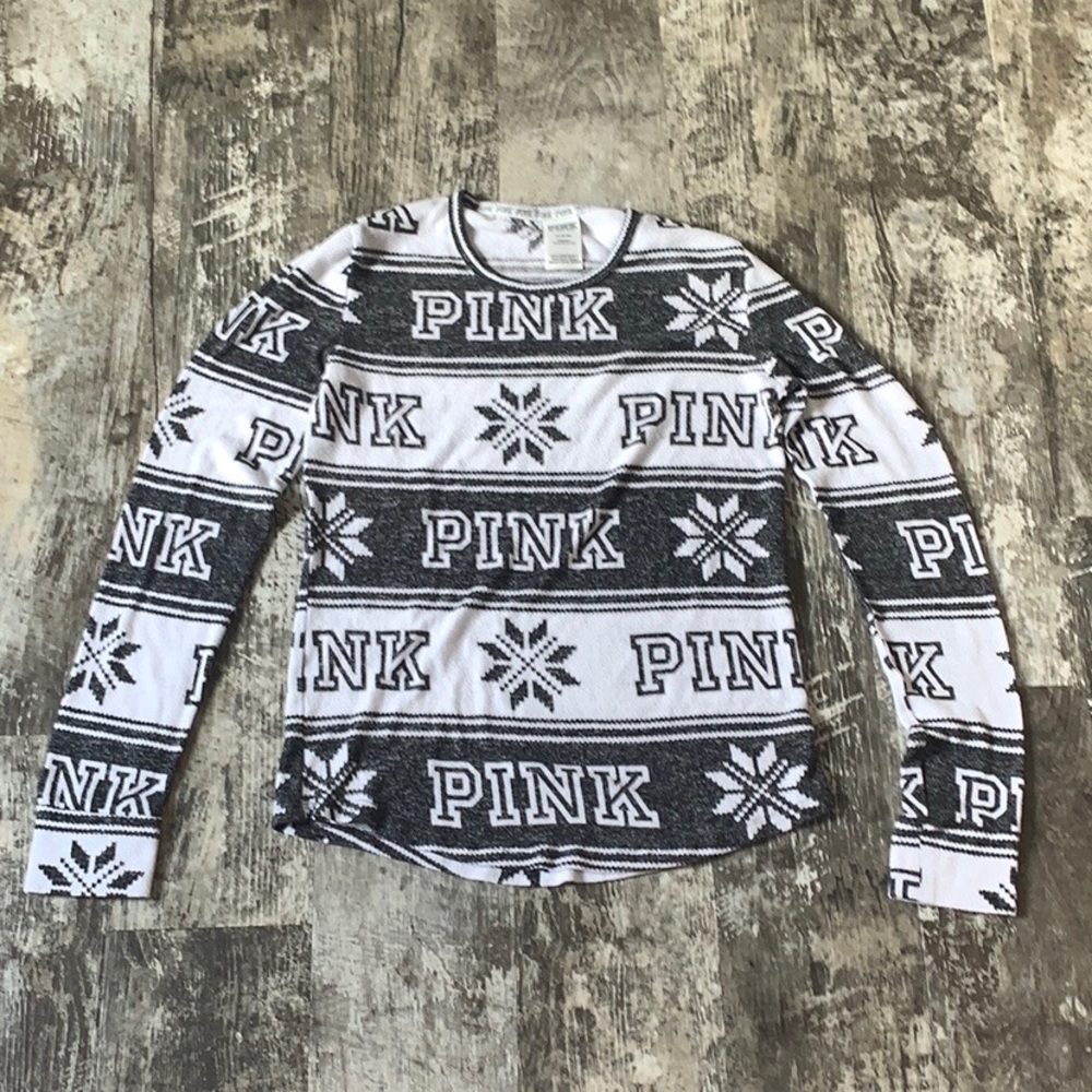 VS PINK SLEEP TOP